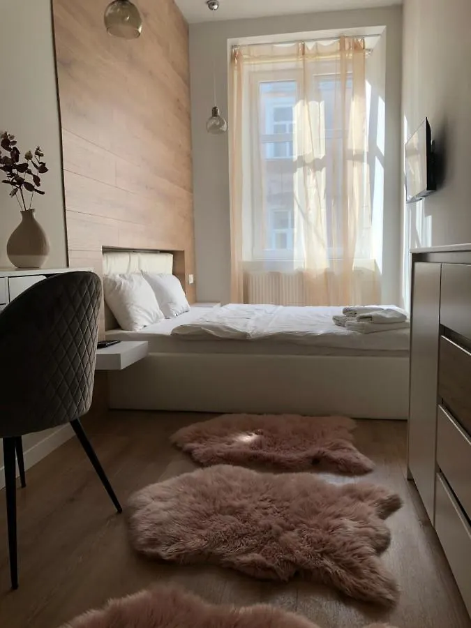 Вул Вірменська 14 Апартаменти 0*, Lviv